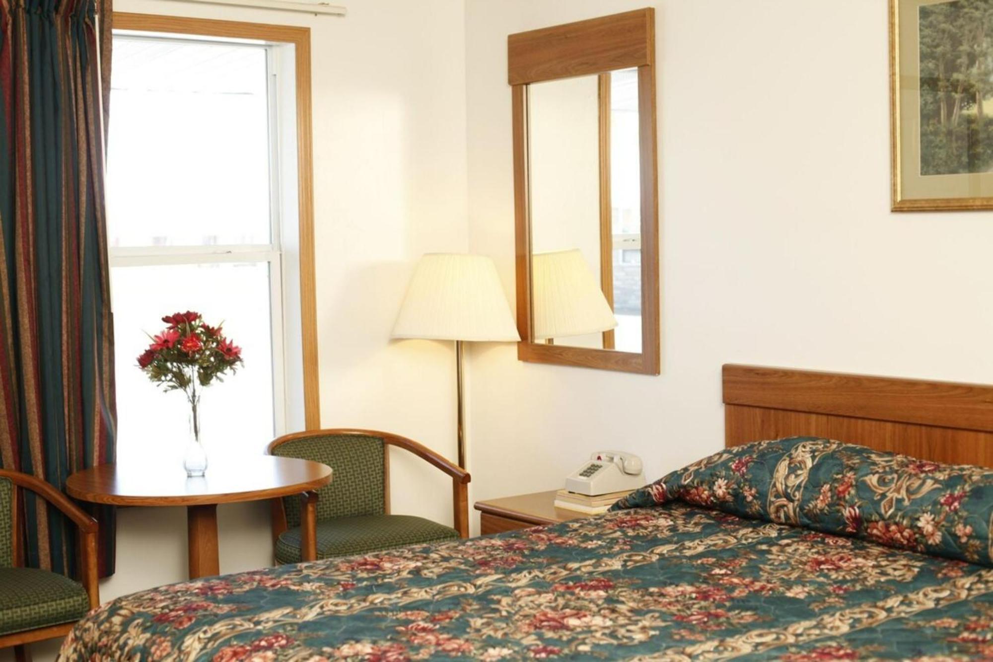 Oyo Travelier Motel Macon Dış mekan fotoğraf