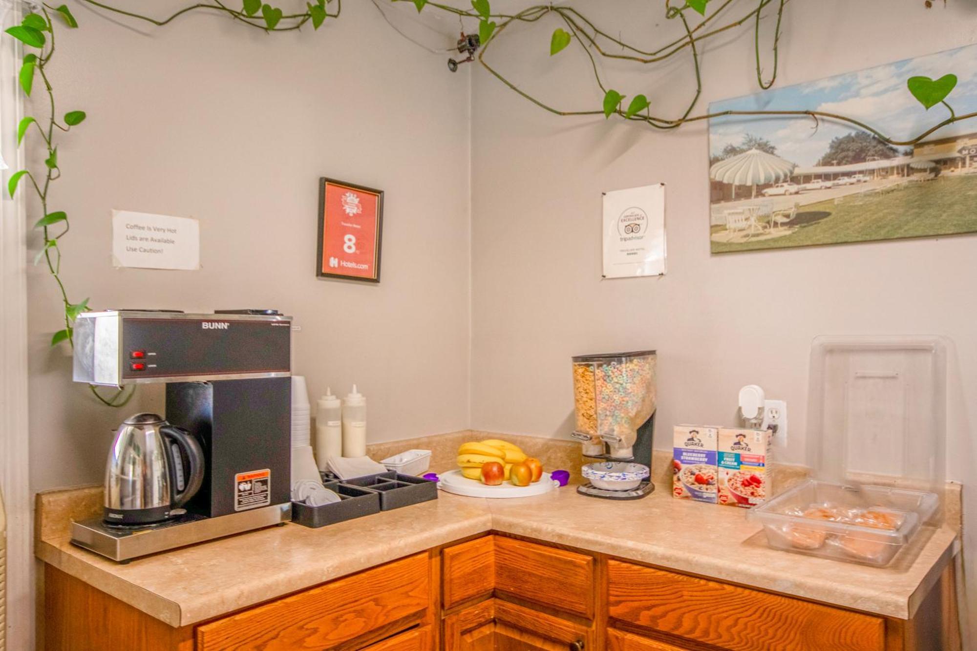 Oyo Travelier Motel Macon Dış mekan fotoğraf
