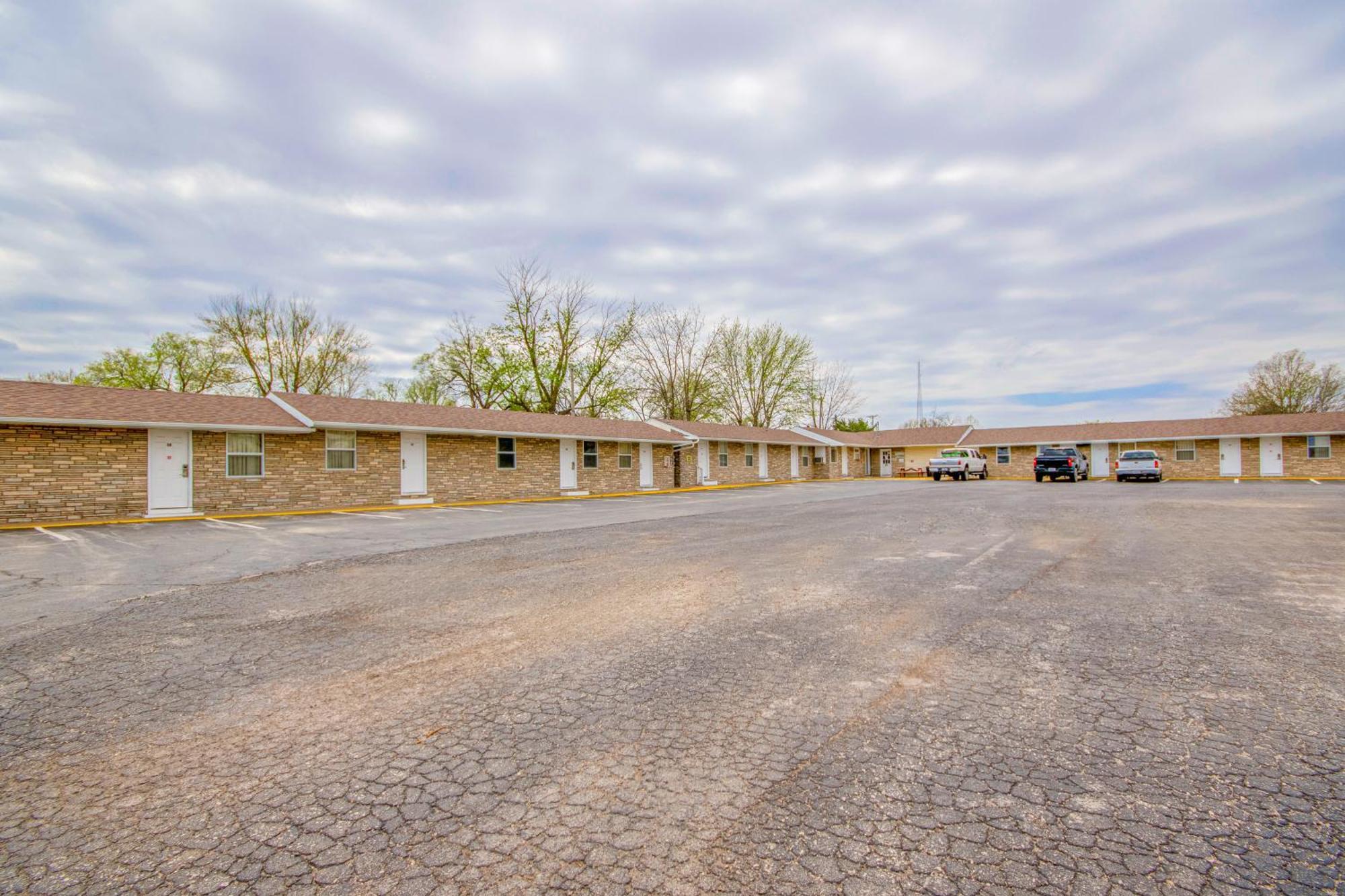Oyo Travelier Motel Macon Dış mekan fotoğraf