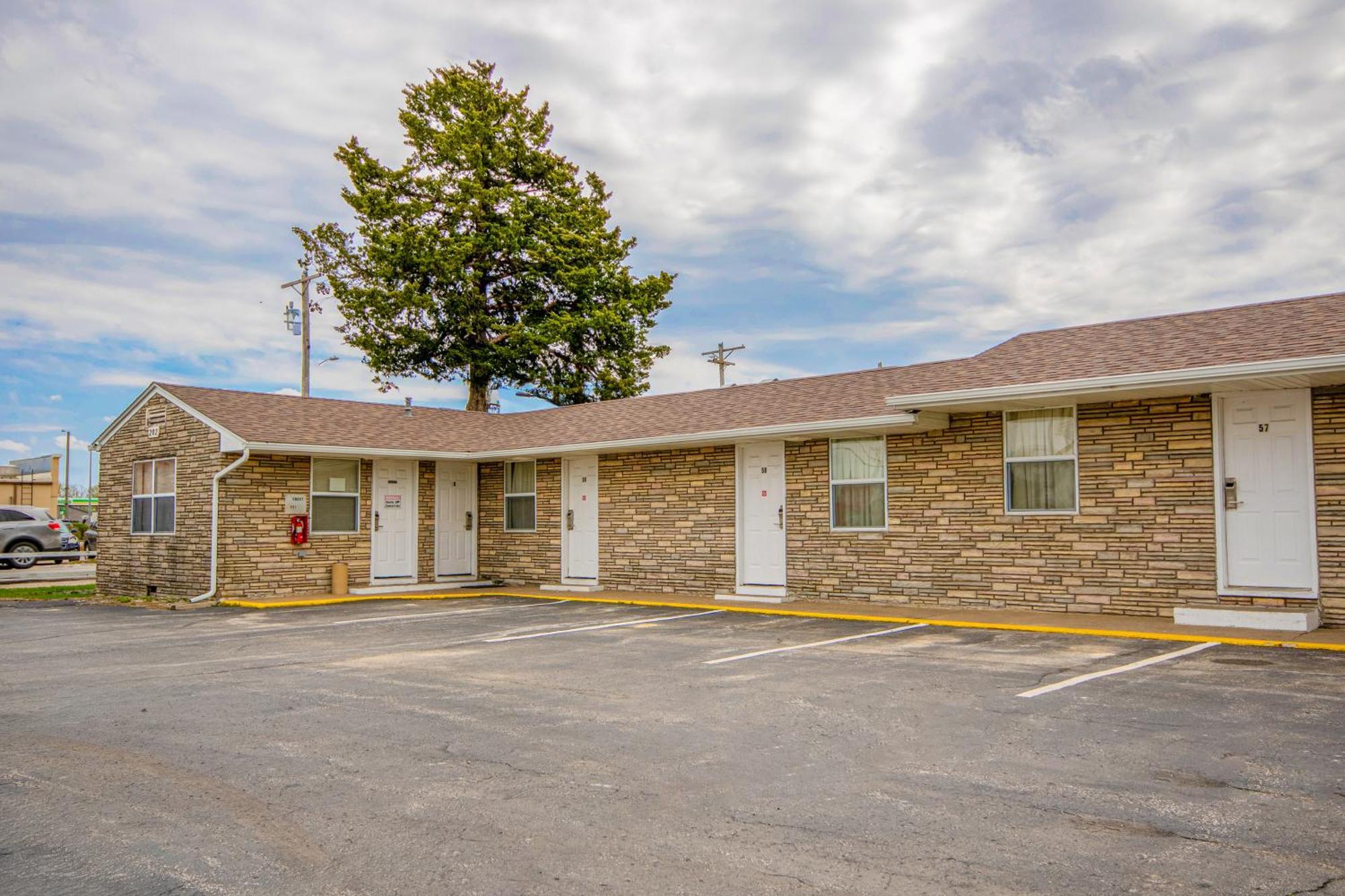 Oyo Travelier Motel Macon Dış mekan fotoğraf